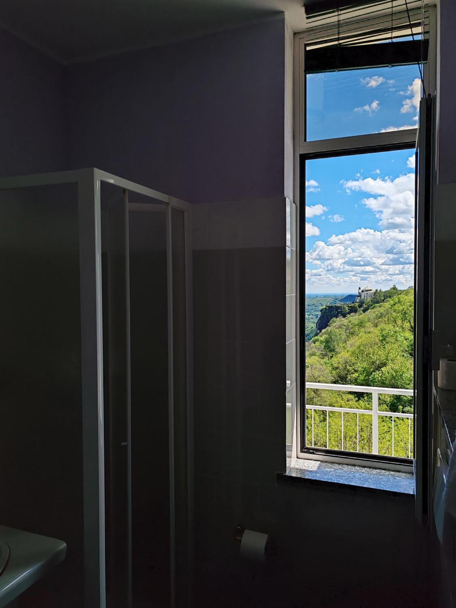 Hotel Panoramico Lago D'Orta (Adults Only) Madonna Del Sasso Kültér fotó