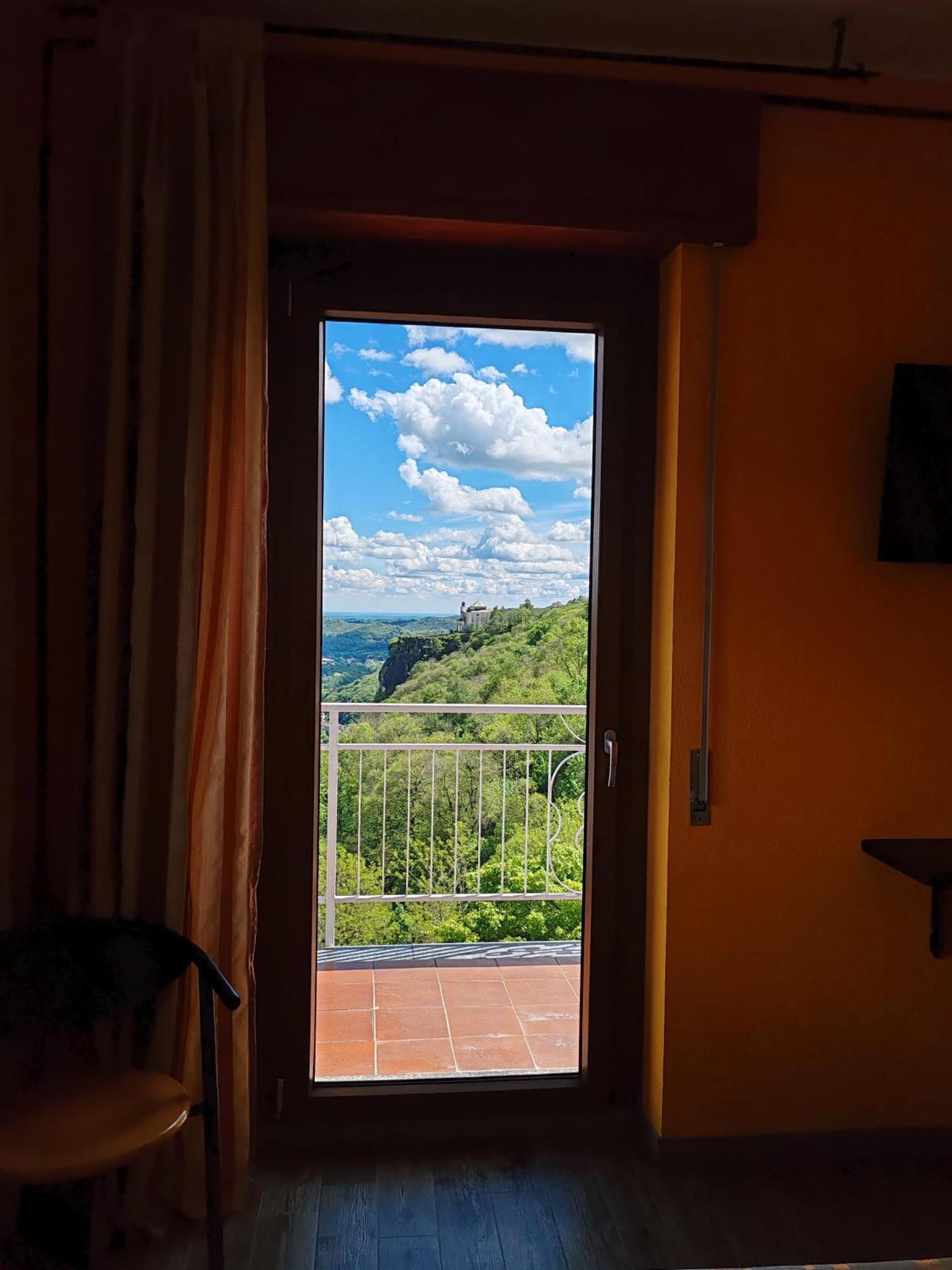 Hotel Panoramico Lago D'Orta (Adults Only) Madonna Del Sasso Kültér fotó