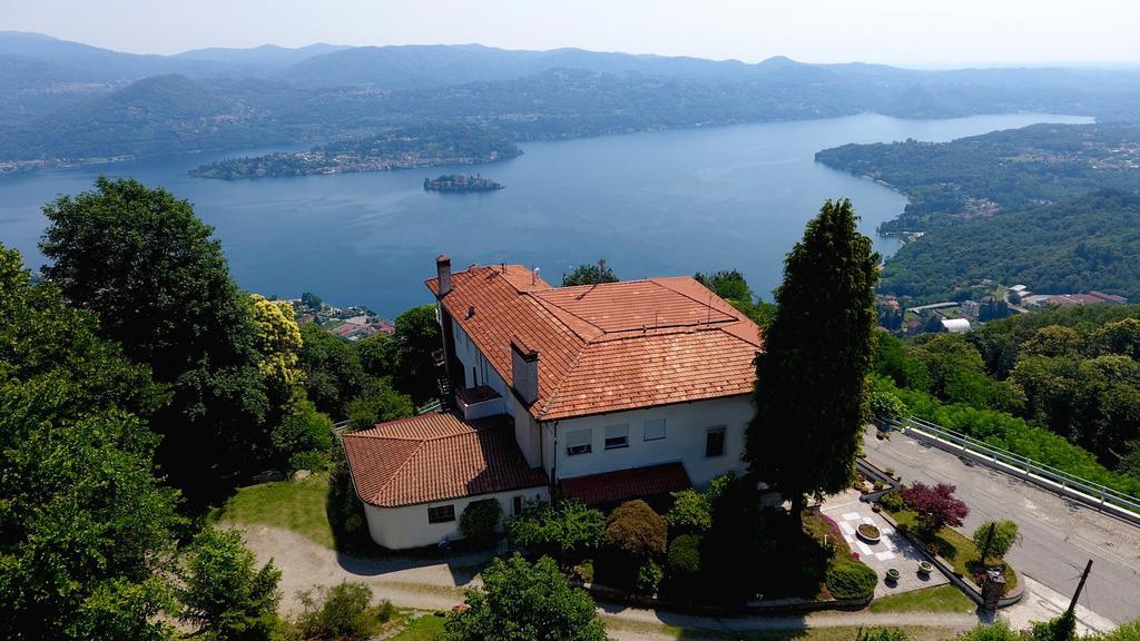 Hotel Panoramico Lago D'Orta (Adults Only) Madonna Del Sasso Kültér fotó