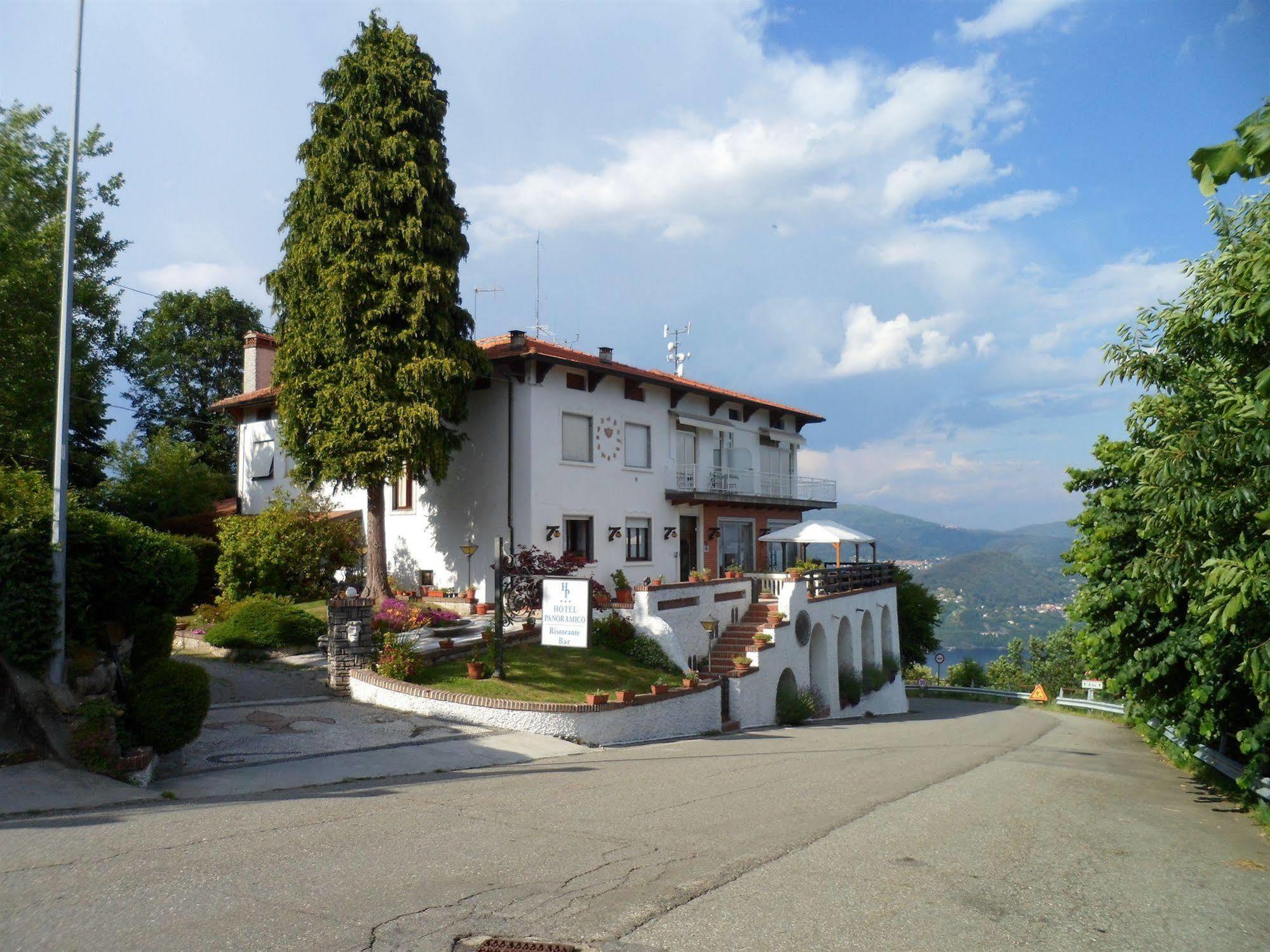 Hotel Panoramico Lago D'Orta (Adults Only) Madonna Del Sasso Kültér fotó